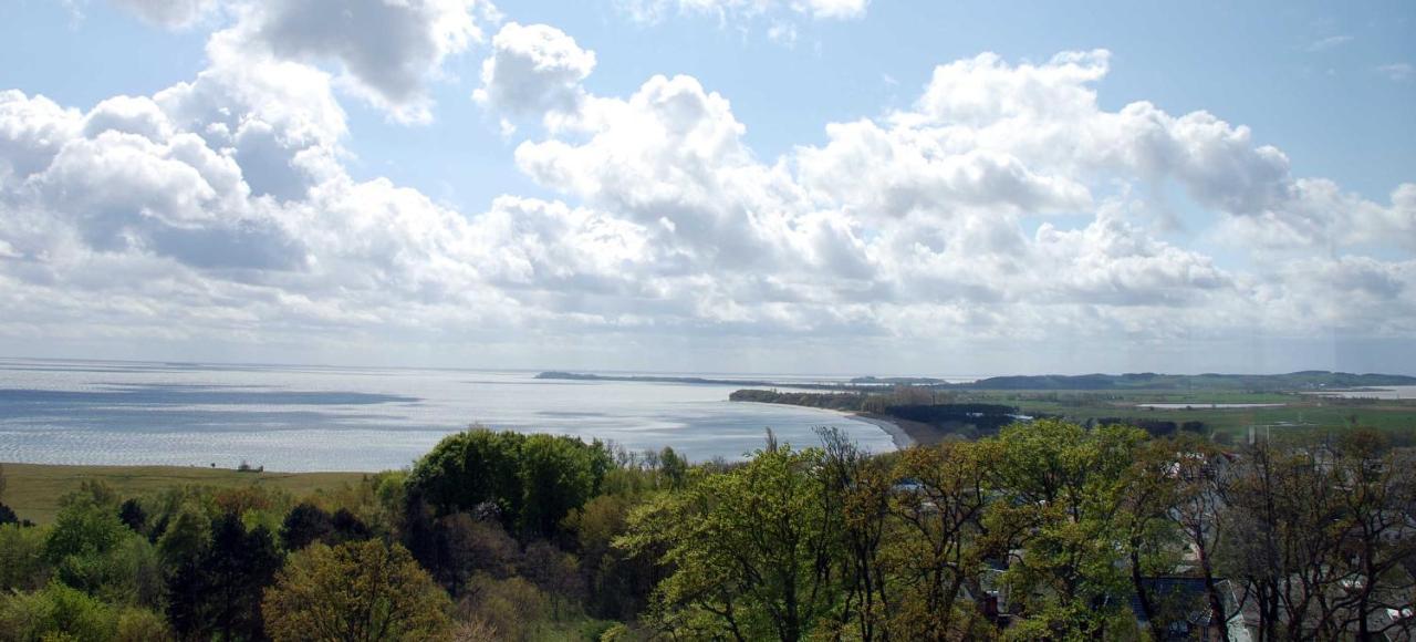 Ferienappartement Mit Ostseeblick Гьорен Екстериор снимка